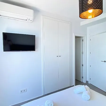 Apartment Fuer 6 Personen Ca 95 Qm In Nerja, Andalusien Costa Del Sol *
